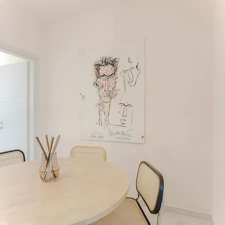 Apartment Indipendenza Cozy With Private Garden