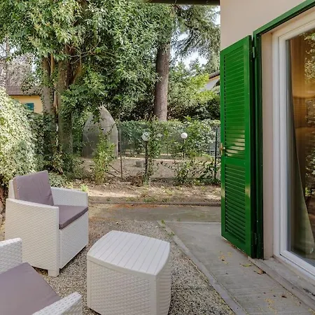 Indipendenza Cozy With Private Garden Apartment *