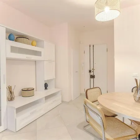Indipendenza Cozy With Private Garden Florence