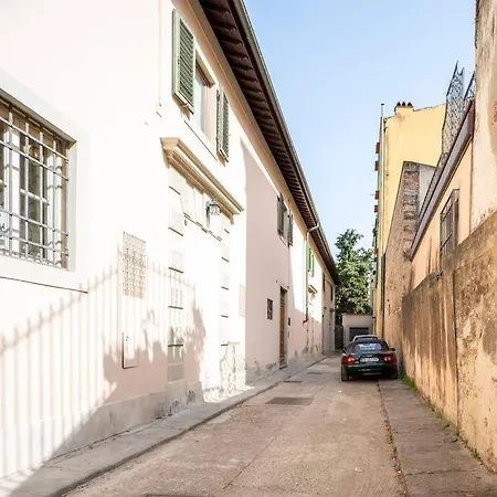 Indipendenza Cozy With Private Garden Florence